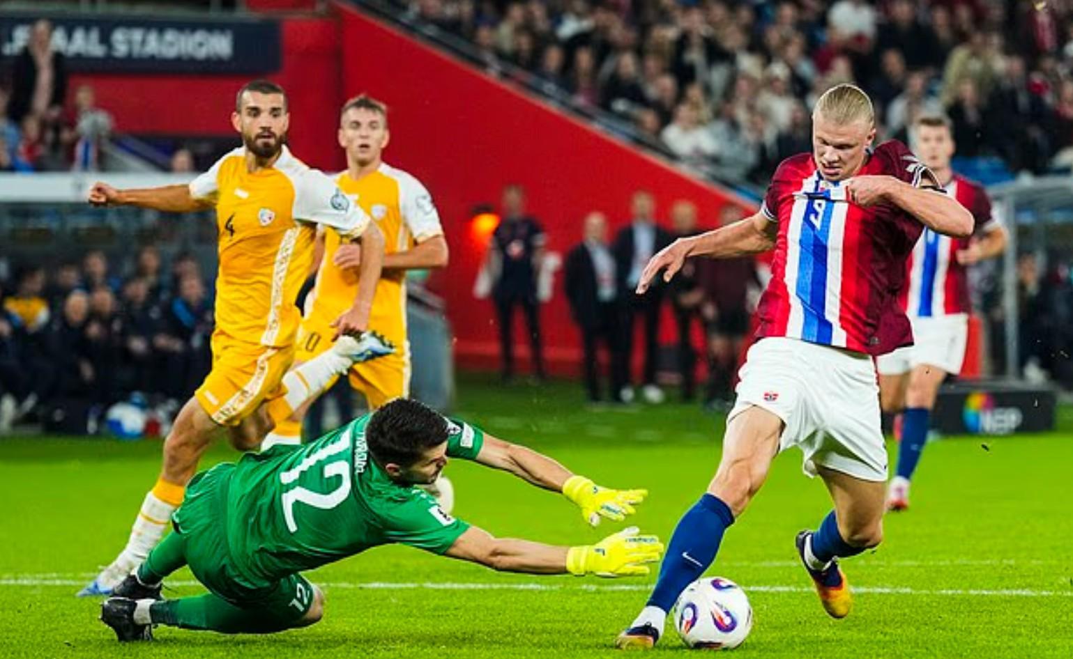 开云体育官网-摩尔多瓦门将：哈兰德赛后向我道歉，他说净胜球对他们很重要