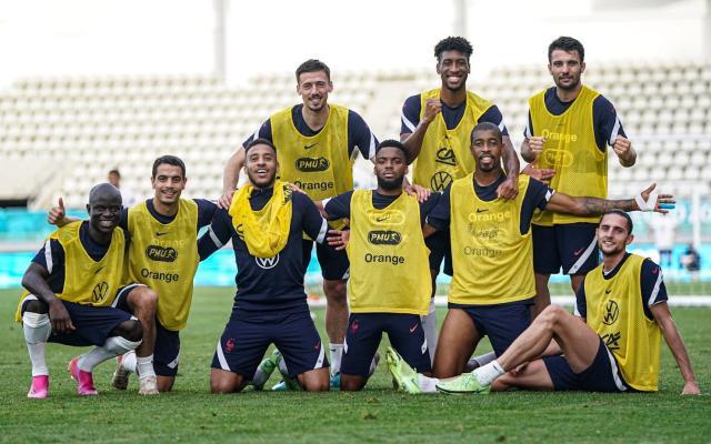 开云体育官网-【前瞻】德尚或排五中卫首发 姆巴佩期待破荒